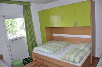 Apartmaji Paradizo Kras, Komen