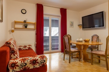 Appartements Rožle liegt im Zentrum von Kranjska gora, Die Julischen Alpe