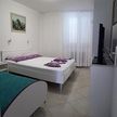 Apartmaji Zvezda, Obala 