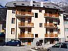 Rombon - Florjančič apartments Rombon - Florjančič apartments, Trg Golobarskih žrtev 38, 5230 Bovec