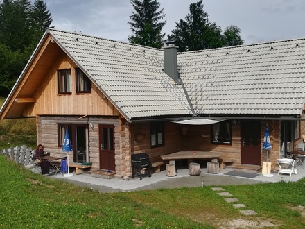 Alpska koča - počitniška hiša v Triglavskem narodnem parku Bohinj– Pokljuka, Julijske Alpe