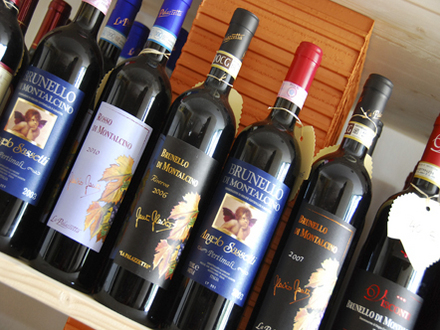 Vino – Weingeschäft mit slowenischen und italienischen Weinen, Bled