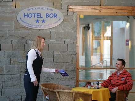 Centro di salute Debeli Rtič - Hotel Bor**, Il litorale