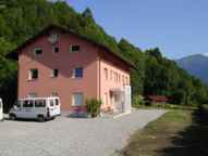 Fly zone rooms, Tolmin