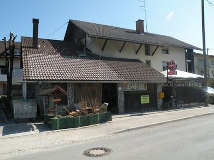 Bar 113, Ljubljana e dintorni