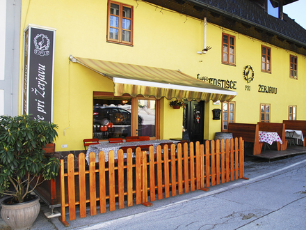Trattoria pri Žerjavu – ristorante, Alpi Giulie