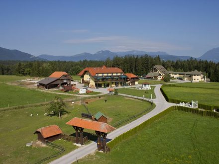 Hotel and ranch Burger, Nazarje