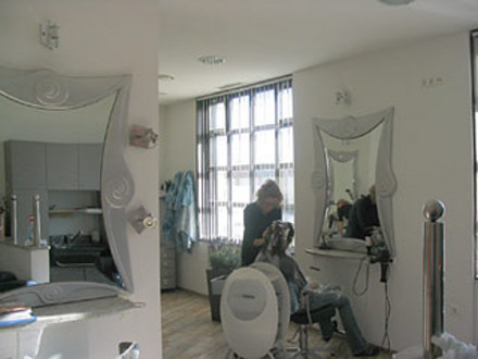 Kodrček hairdresser's salon, Ljubljana and its Surroundings